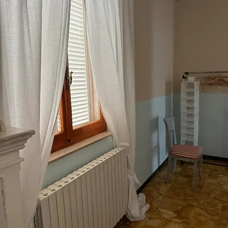 La Rondine Apartman *